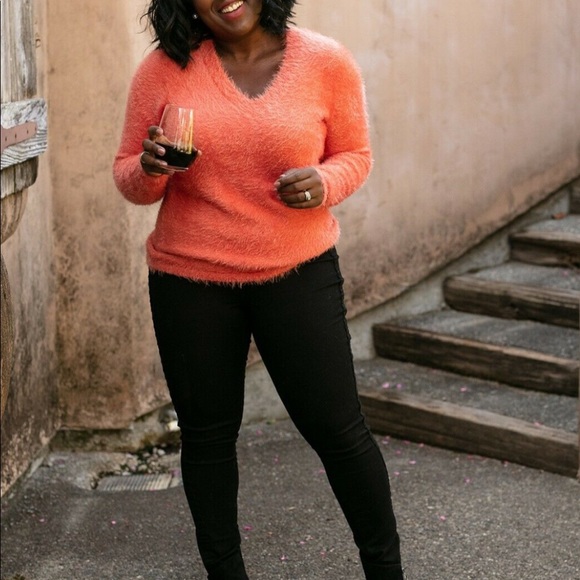 Evy’s Tree Ruthie - Picture 4 of 5